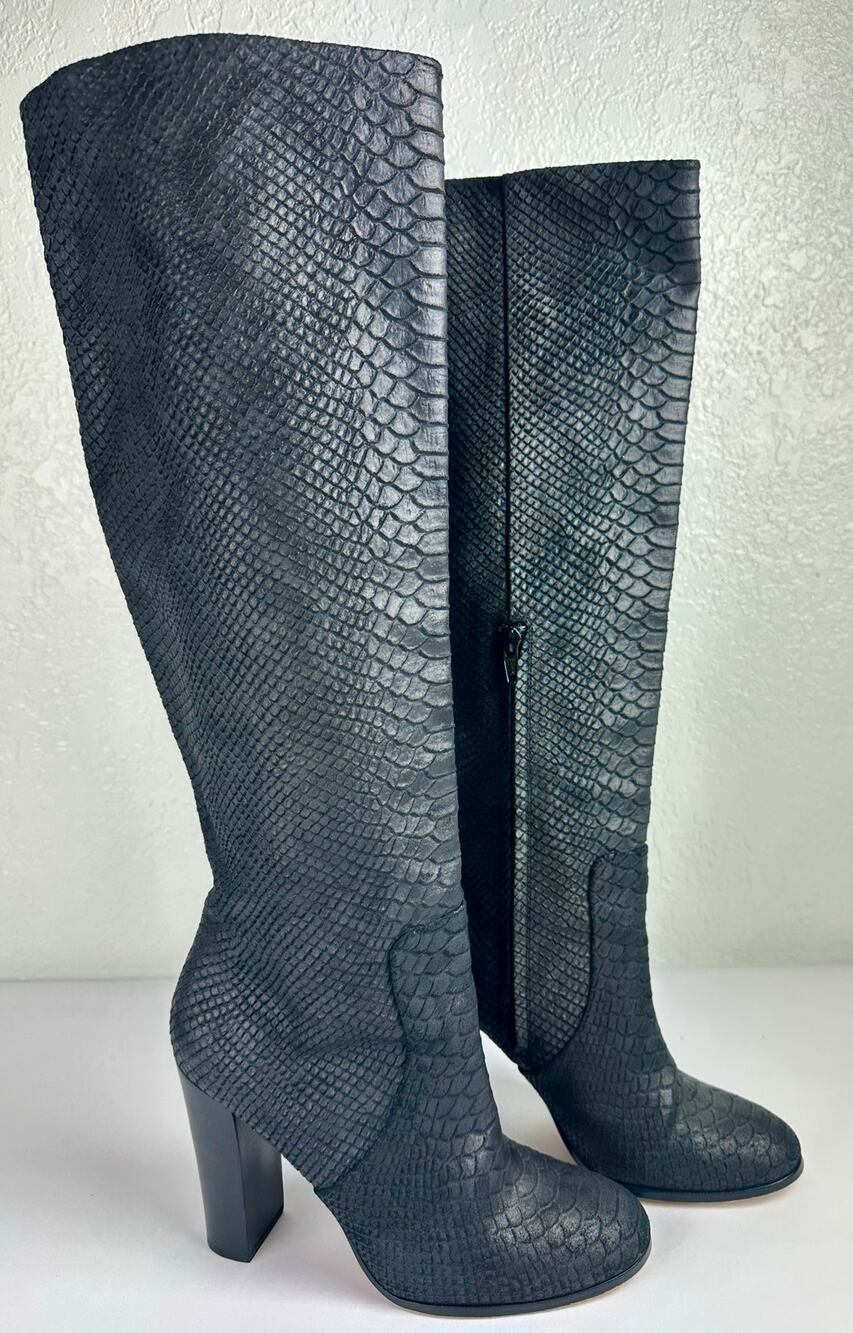 Michael Kors Black Crocodile Embossed Leather Knee High Block Heel Boots Size 8